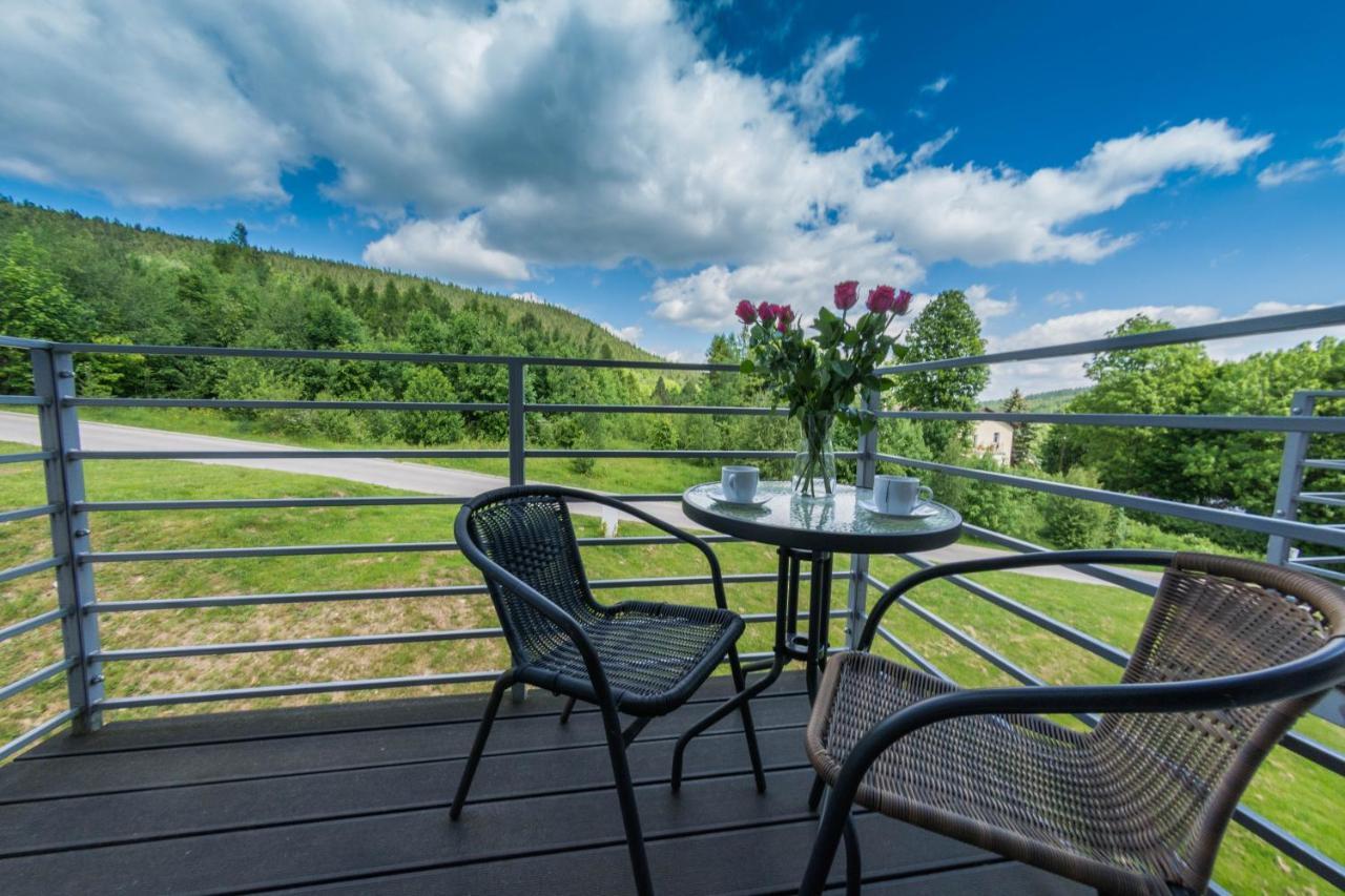 Apartamenty Izerskie - Ul. Cicha 13H-I Świeradów-Zdrój Exteriör bild