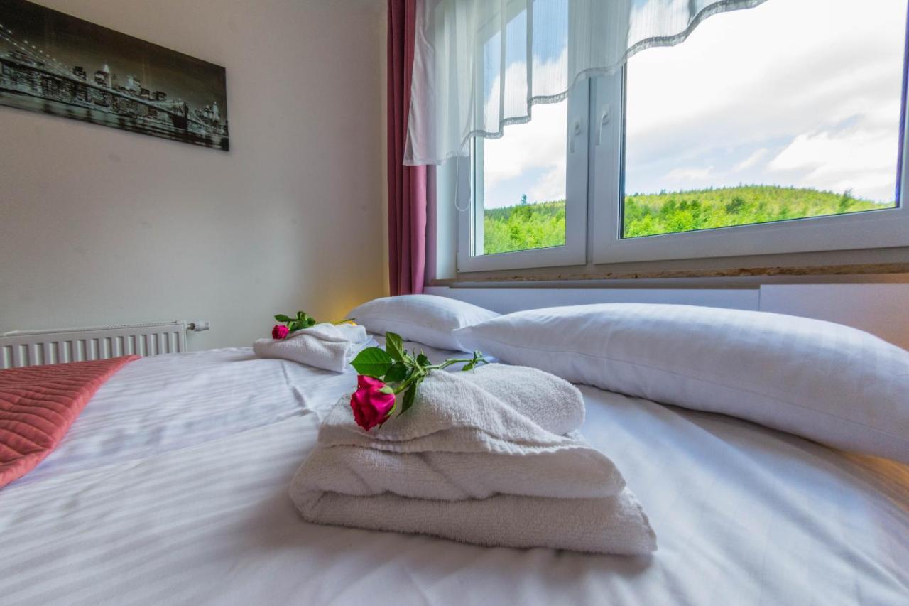 Apartamenty Izerskie - Ul. Cicha 13H-I Świeradów-Zdrój Exteriör bild